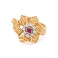 YELLOW GOLD, DIAMOND AND RUBY RING