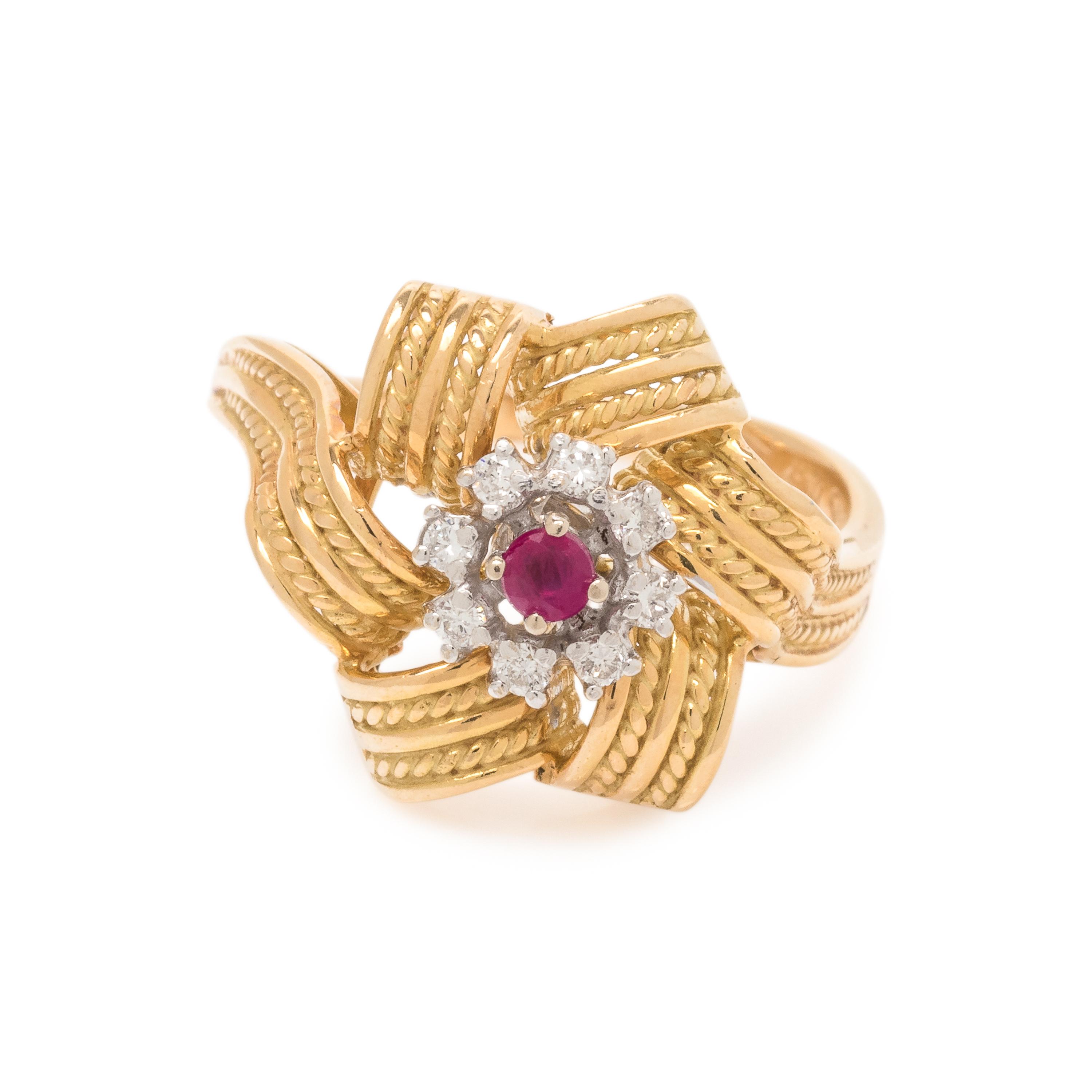 YELLOW GOLD, DIAMOND AND RUBY RING