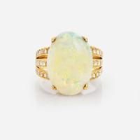 An 18K Yellow Gold, Diamond, and Opal Ring