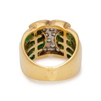 YELLOW GOLD, DIAMOND AND EMERALD RING