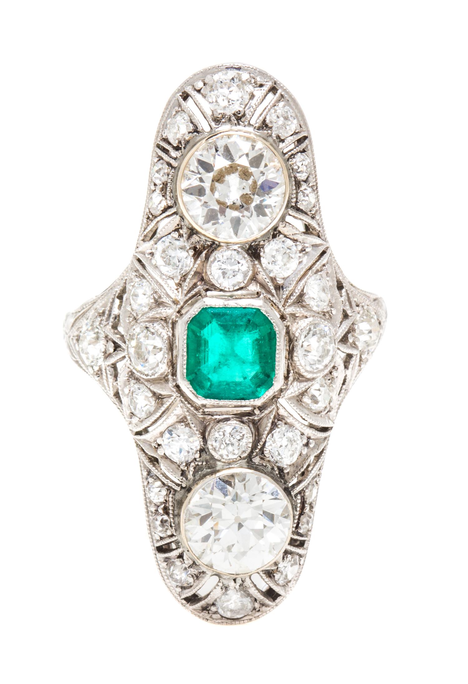 A Georgian Silver Topped Gold, Diamond and Enamel Ring, 2.40 dwts.