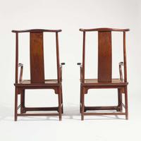 A pair of Chinese huanghuali armchairs, Sichutou Guanmaoyi 黄花梨四出頭官帽椅一對 Late Ming to Qing dynasty 晚明或清