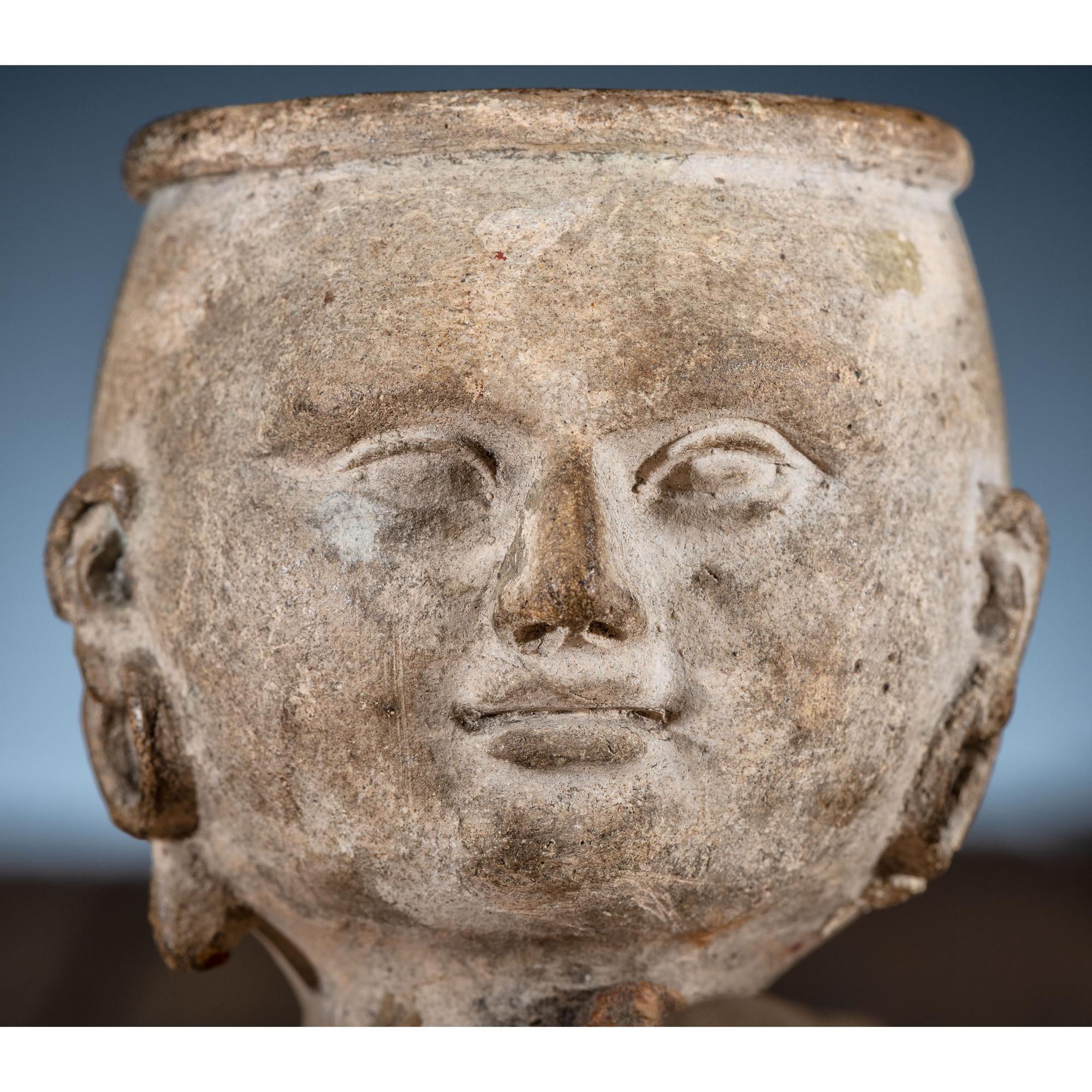 Early Algonquin Effigy Pipe
