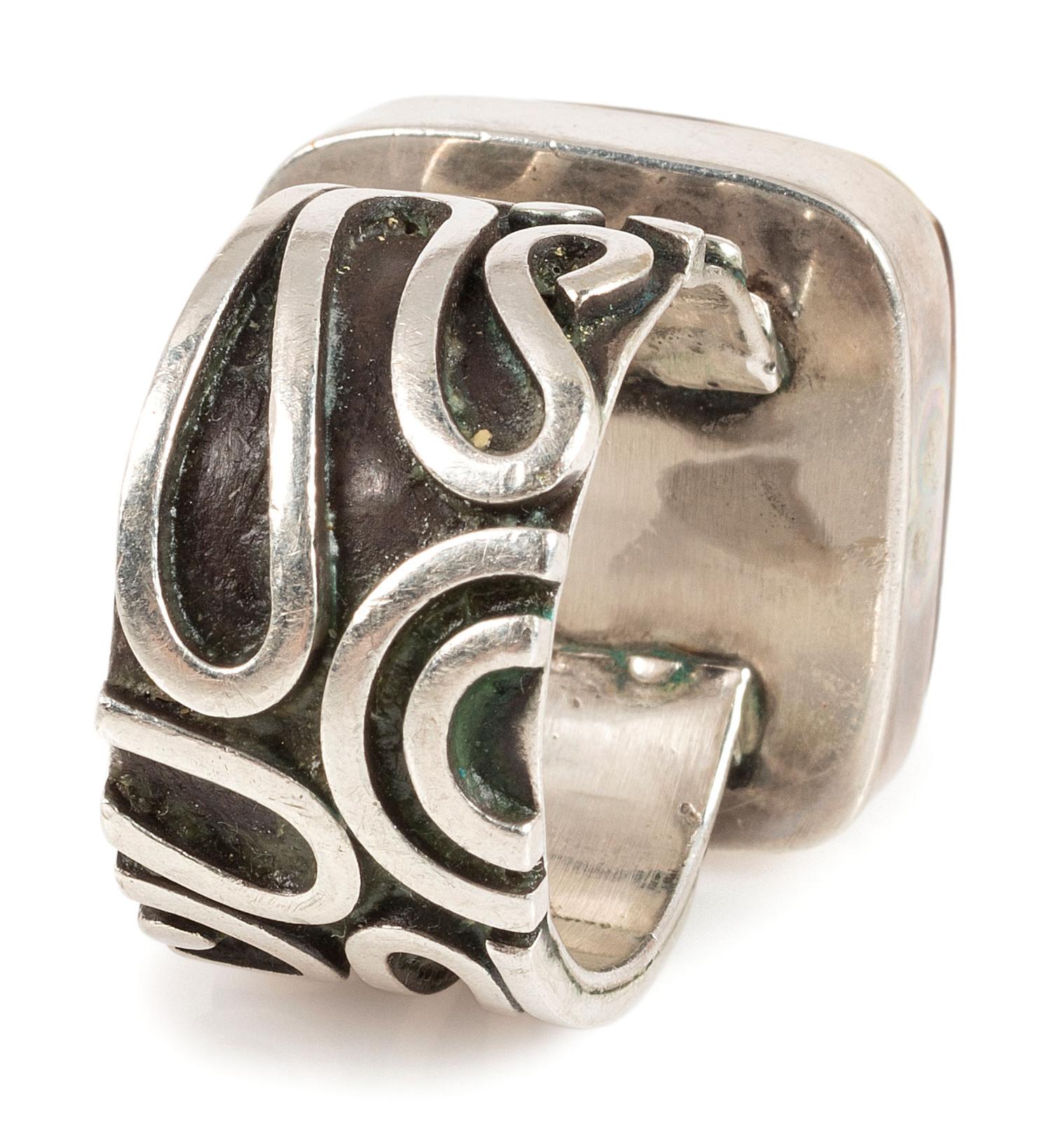 Pair of Complementary Southwestern Sterling Silver Rings