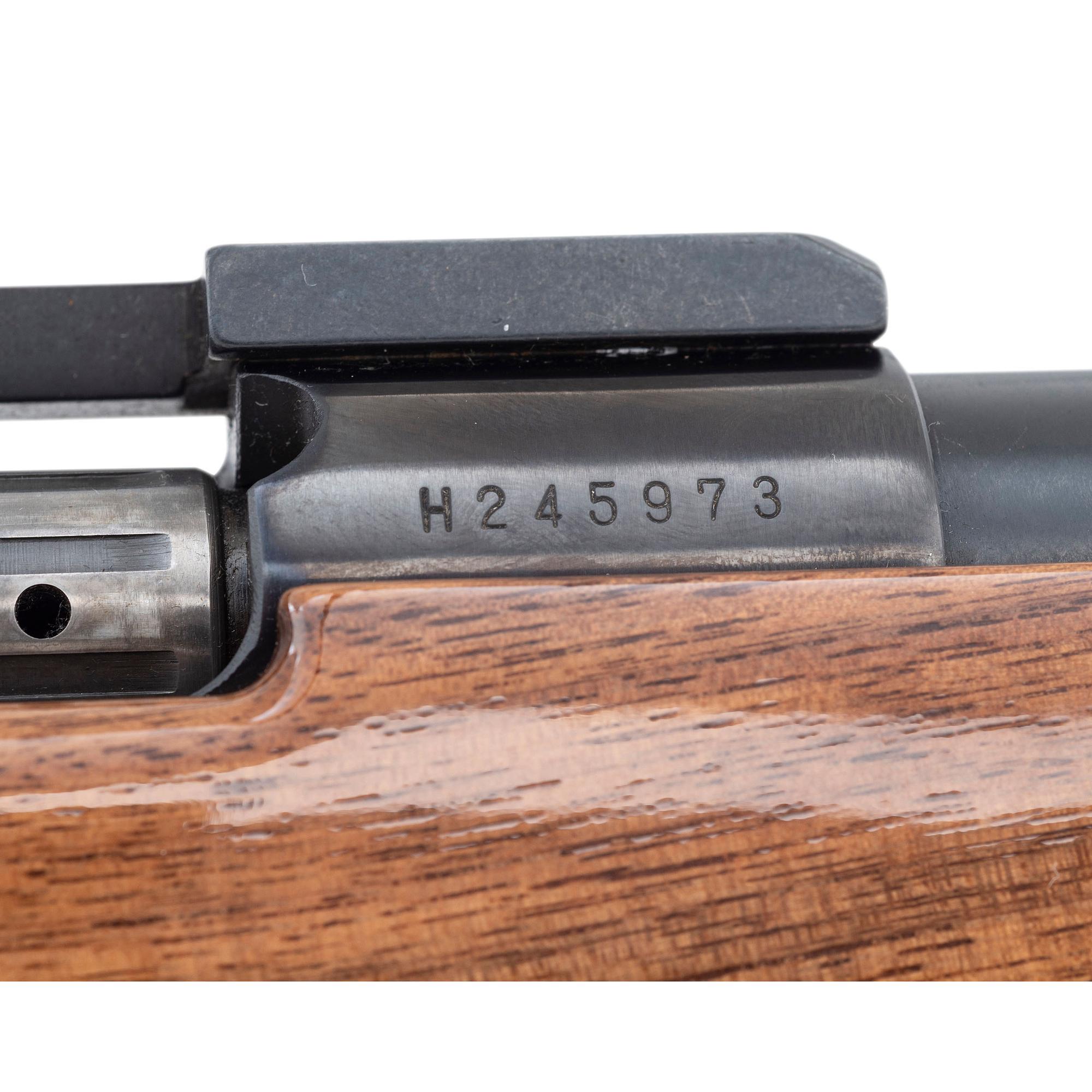 * Weatherby Mark V Rifle in .300 Weatherby Magnum