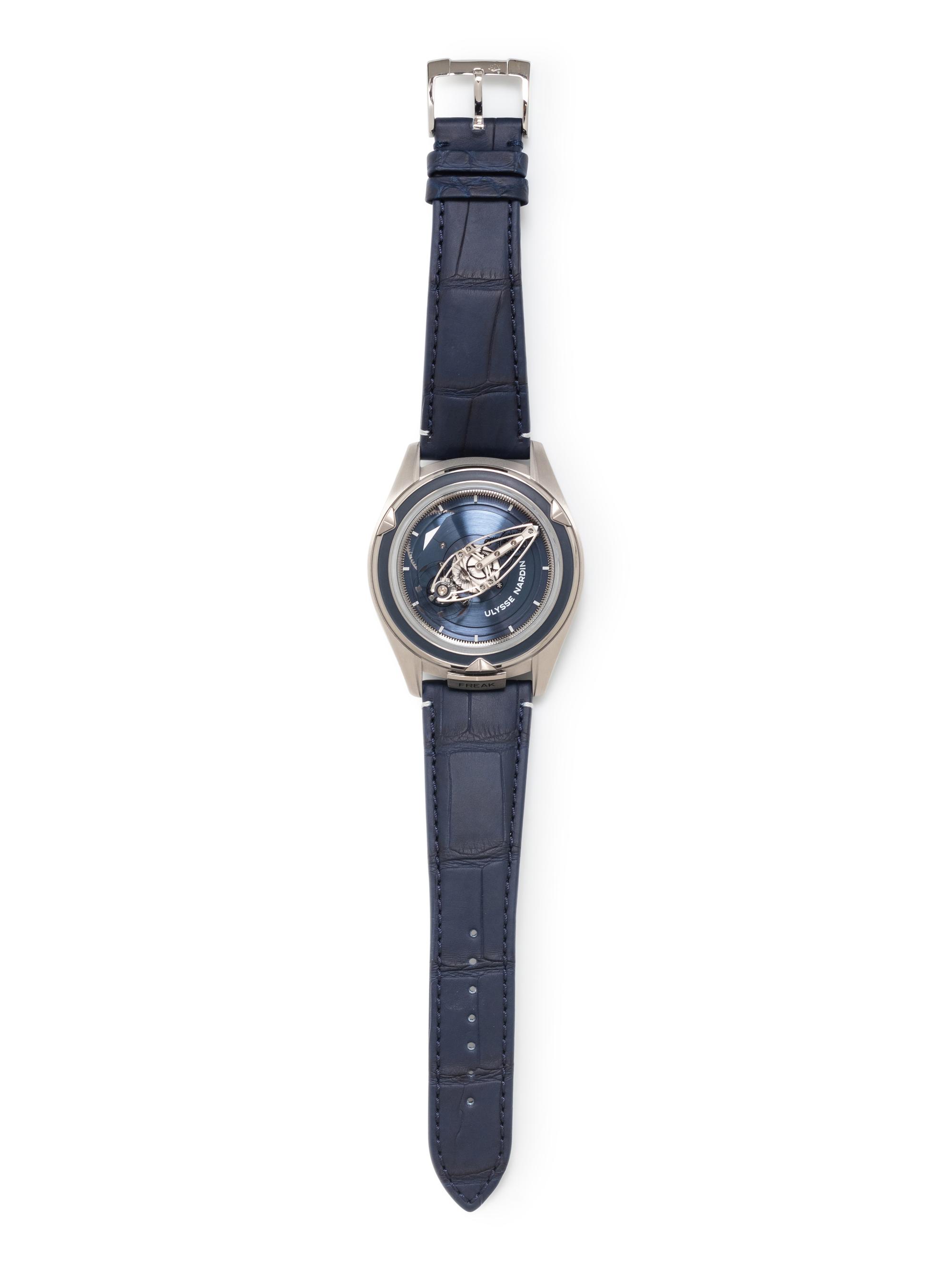 ULYSSE NARDIN, PLATINUM 'FREAK VISION' TOURBILLON WATCH