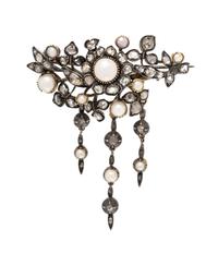 A Georgian Gold, Silver, Diamond and Pearl Articulated Brooch, 7.60 dwts.