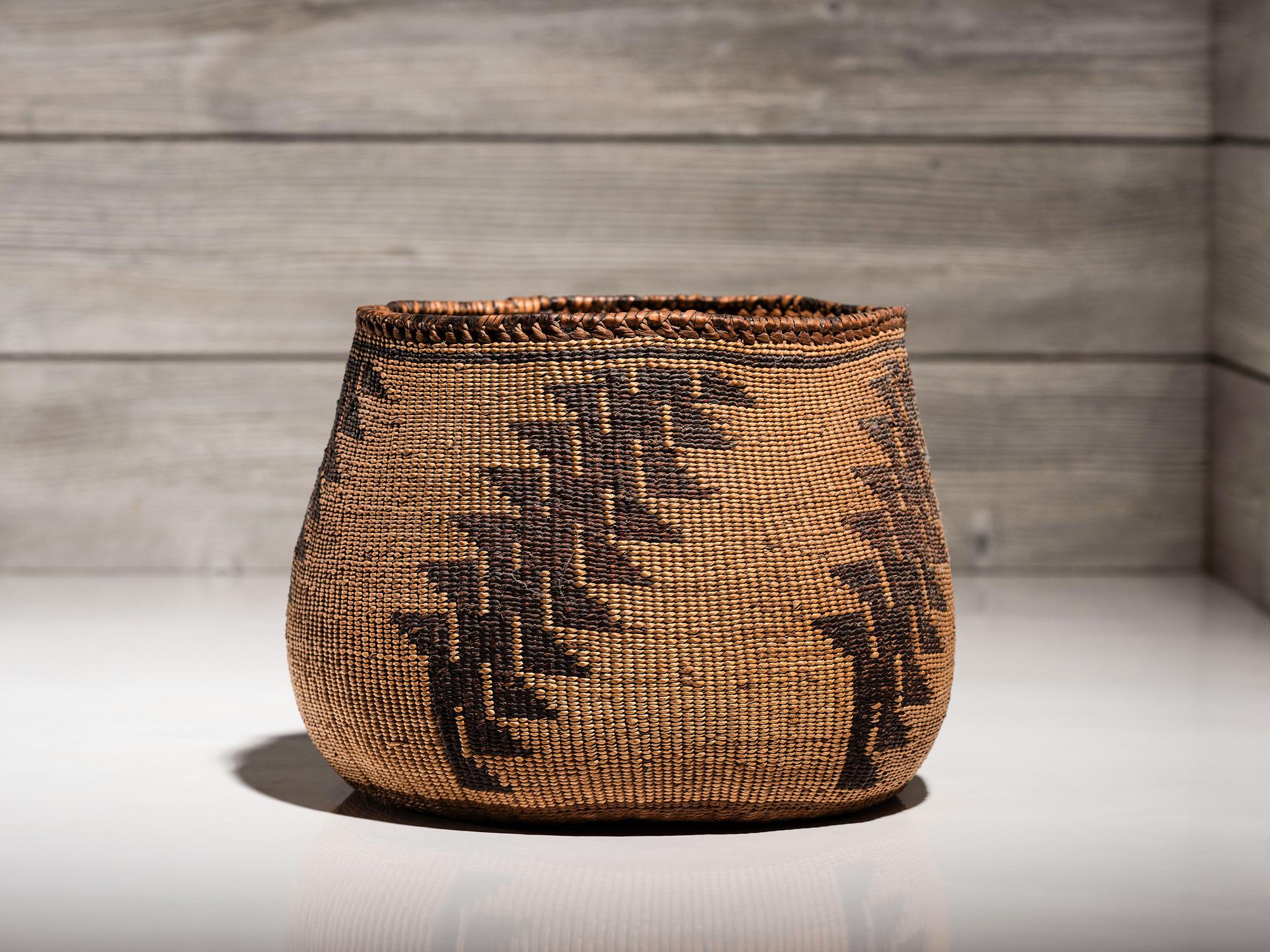 Northern California Basket, Karok