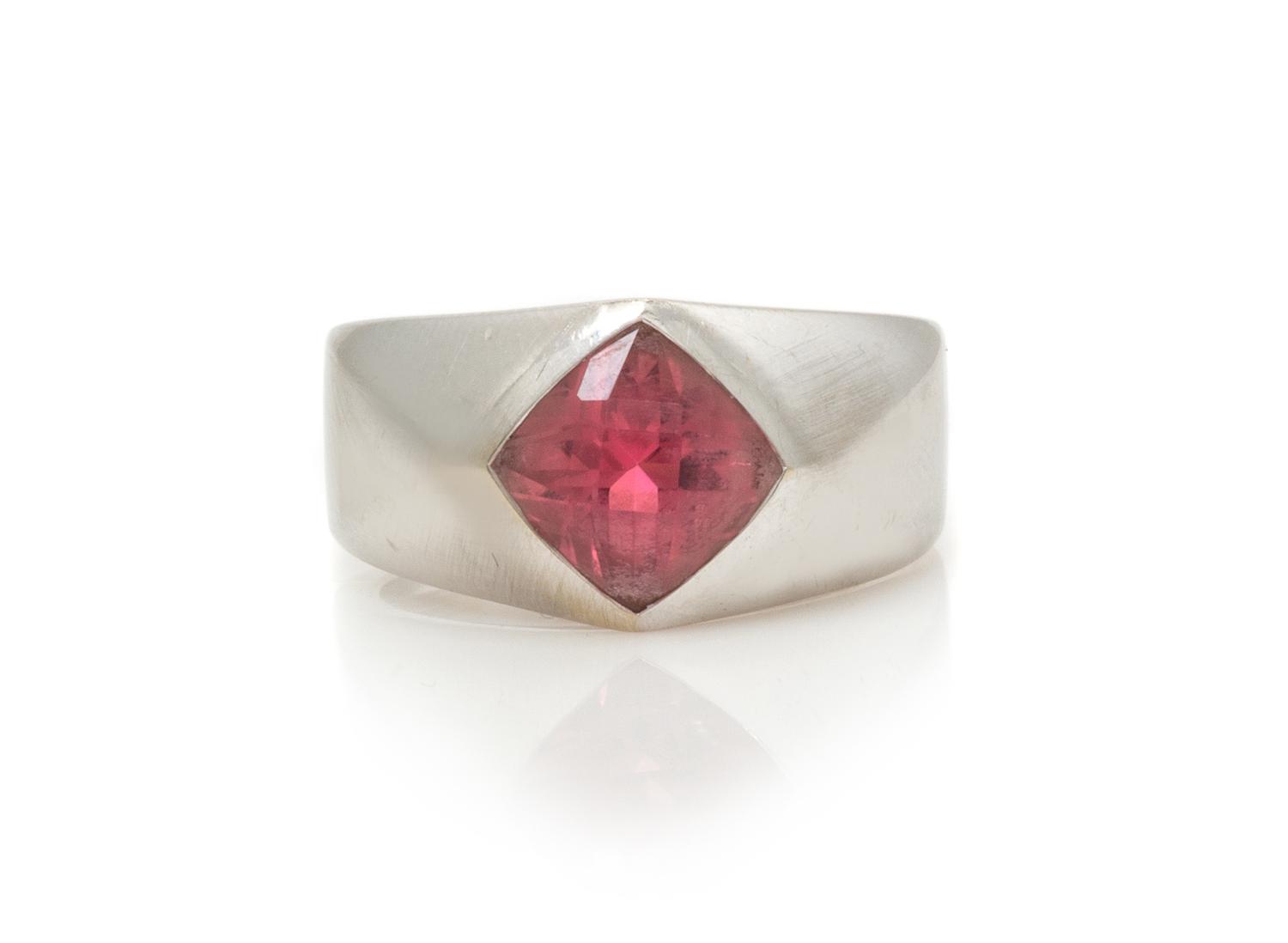 An 18 Karat White Gold and Pink Tourmaline Ring, Chanel, 4.30 dwts.
