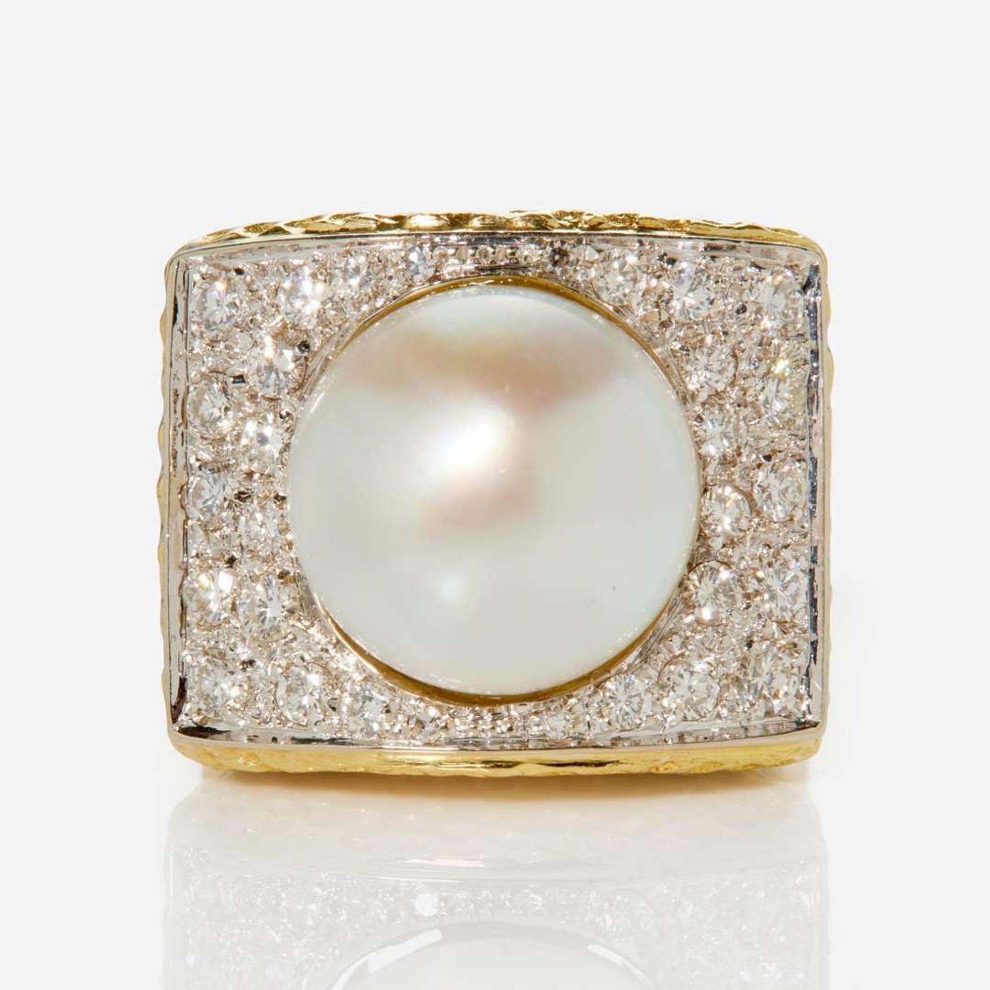 An 18K Yellow Gold, Pearl, and Diamond Ring