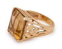 A 14 Karat Yellow Gold and Citrine Ring,