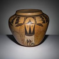 Rachel Sahmie Nampeyo (Hopi-Tewa, 1956-2022) — Monumental Polychrome Pottery Jar