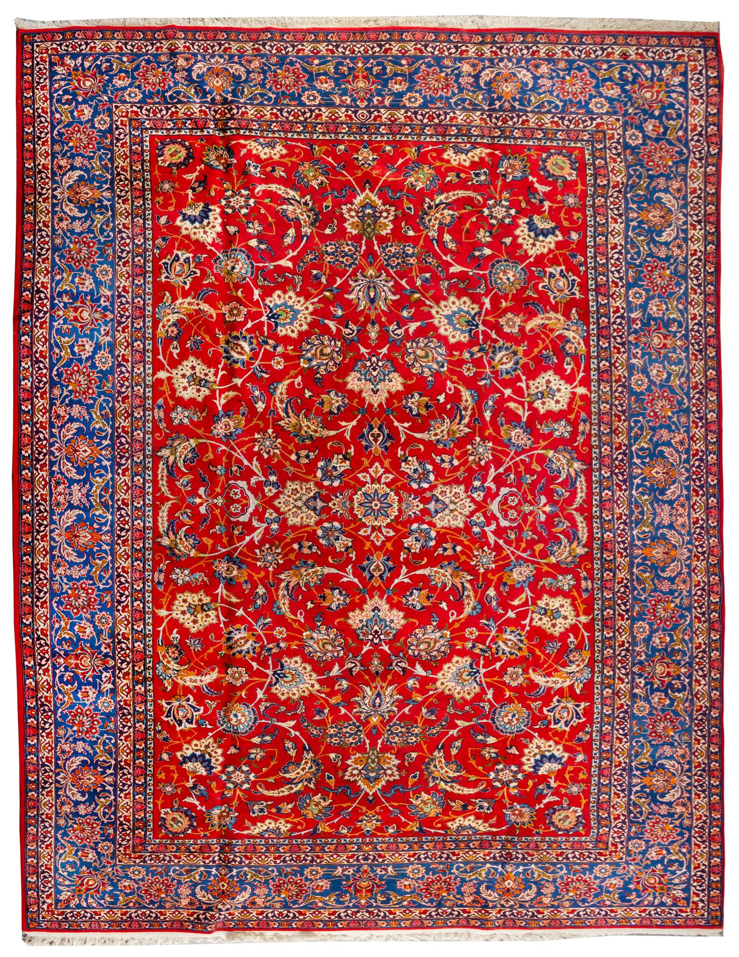 An Isfahan Wool Rug 13 feet 8 inches x 10 feet 4 inches. — CIRCA 1930s