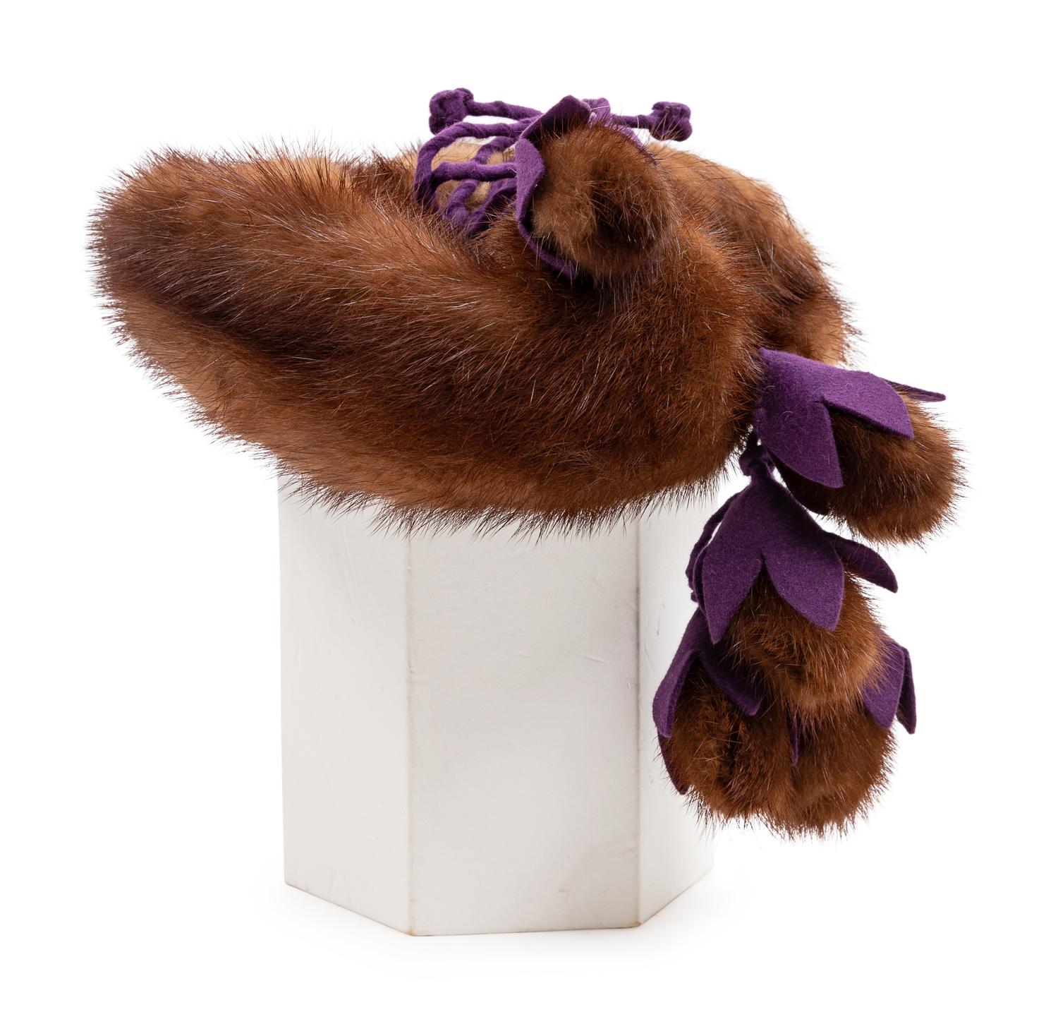 Group of Five Vintage Hats, 1940-60s — Sold to benefit the Art Acquisition Fund at the Indianapolis Museum of Art at Newfield.