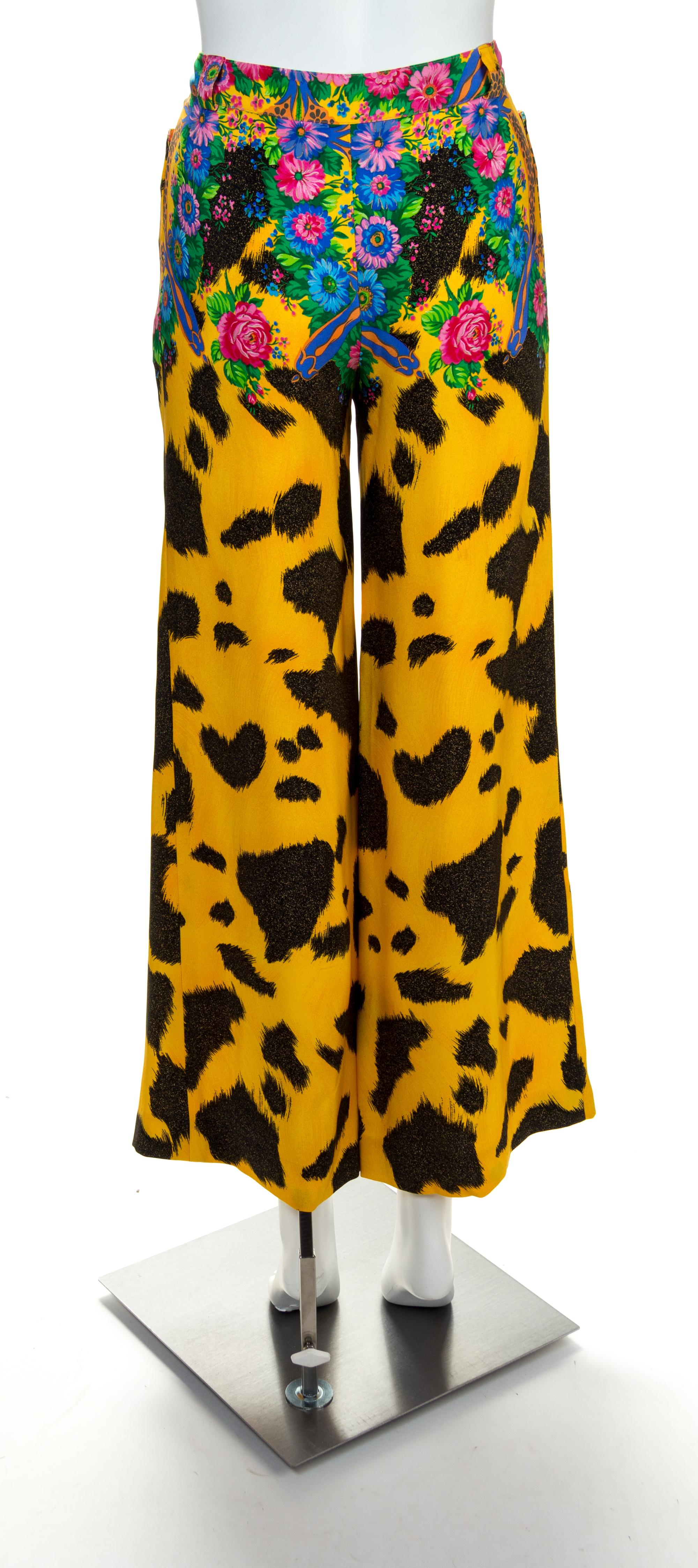 A Gianni Versace Silk Print Pant, Size 42.