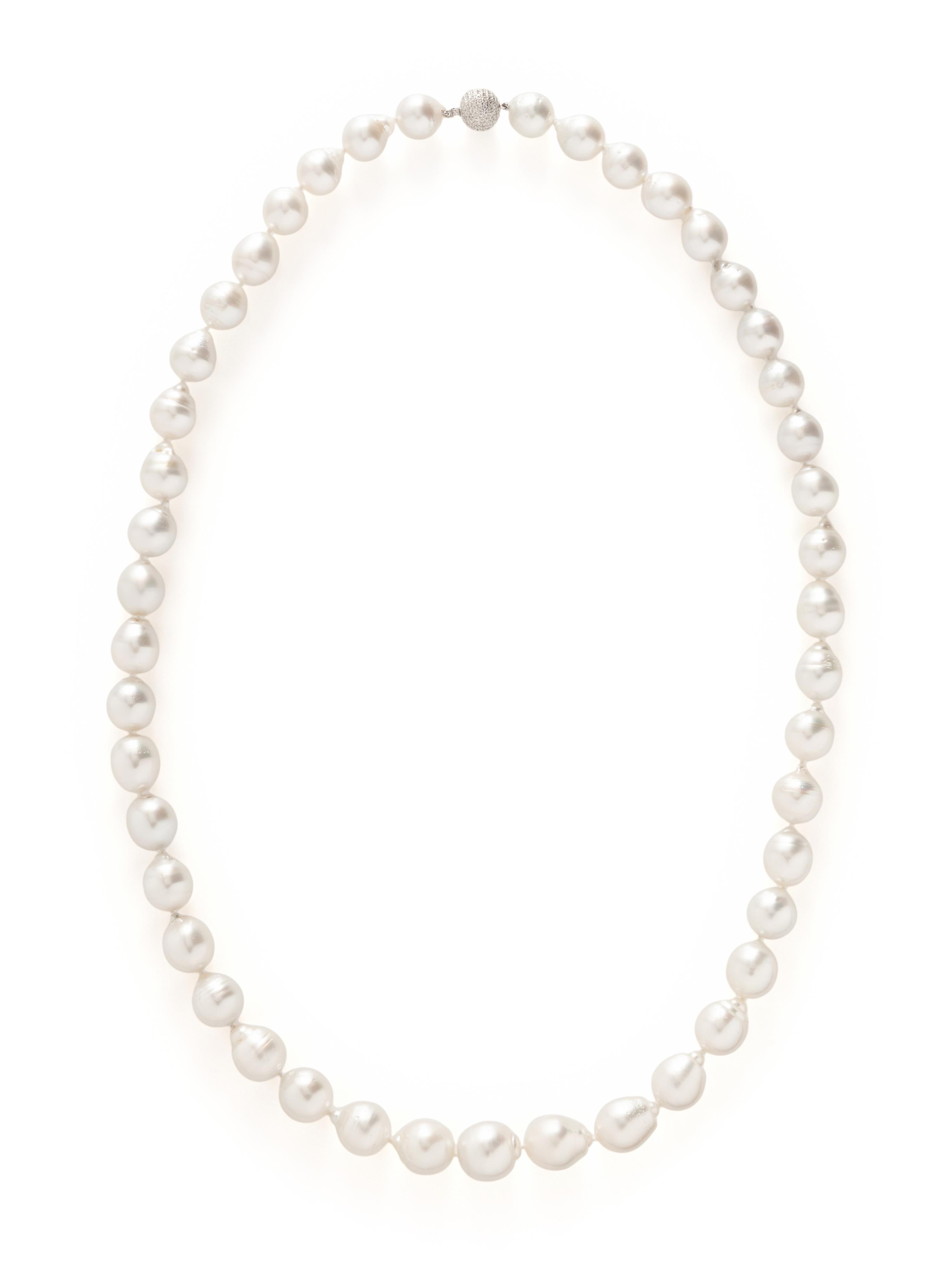 BAROQUE CULTURED PEARL AND DIAMOND NECKLACE