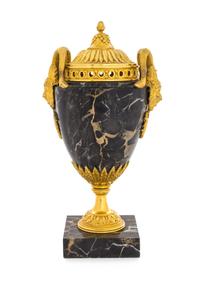 A Louis XVI Style Gilt Bronze Mounted Marble Urn Height 10 5/8 inches. — LATE 19TH/EARLY 20TH CENTURY