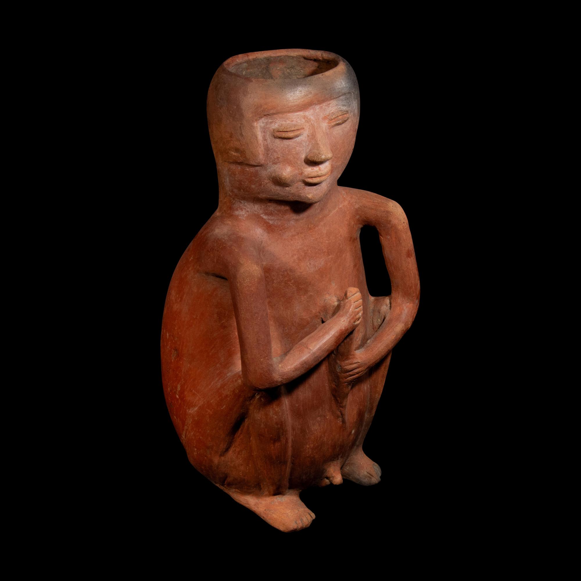 A Nariño-Capuli Redware Figural Vessel