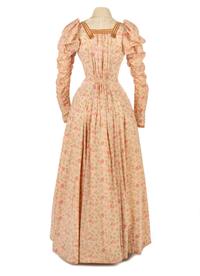 Printed Cotton and Lace Day Dress Trimmed with Velvet Ribbon, 1900