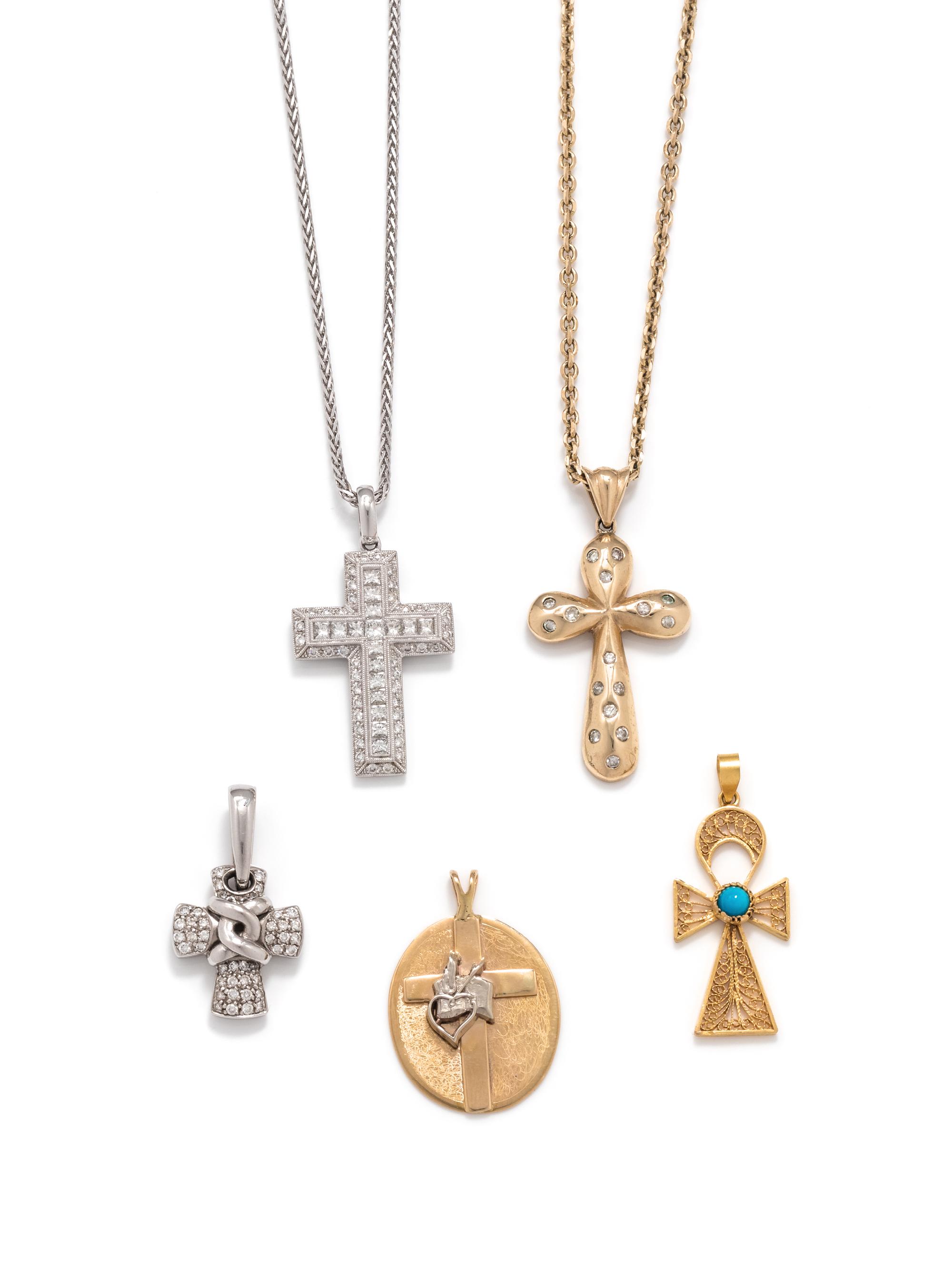 COLLECTION OF CROSS PENDANTS