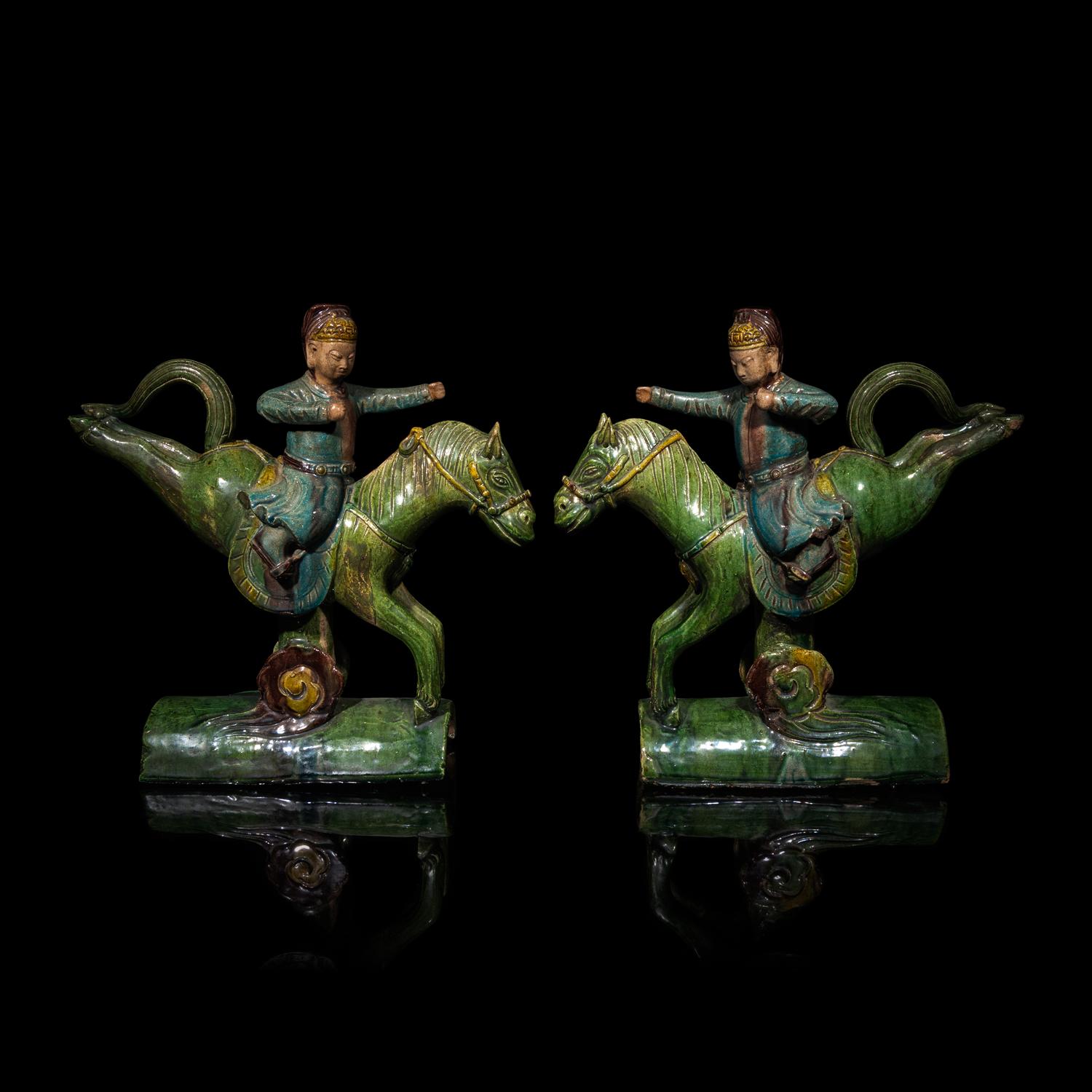 A Pair of Chinese Sancai Glazed Equestrian Ridge Tiles, Ming Dynasty 明 三彩騎馬人物瓦當一對