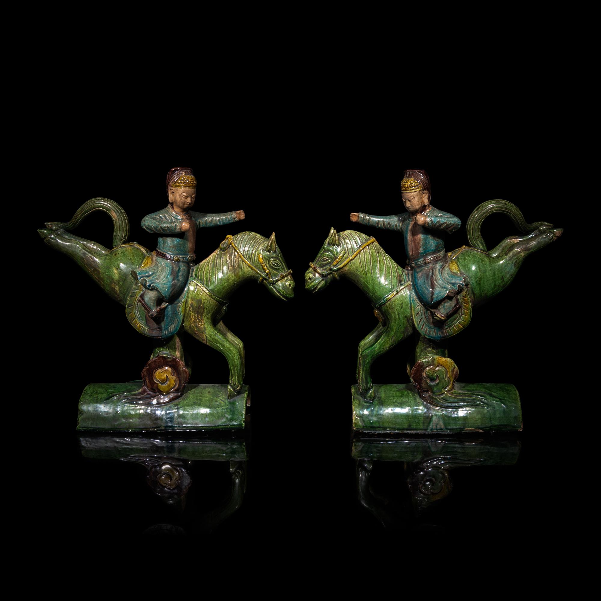 A Pair of Chinese Sancai Glazed Equestrian Ridge Tiles, Ming Dynasty 明 三彩騎馬人物瓦當一對