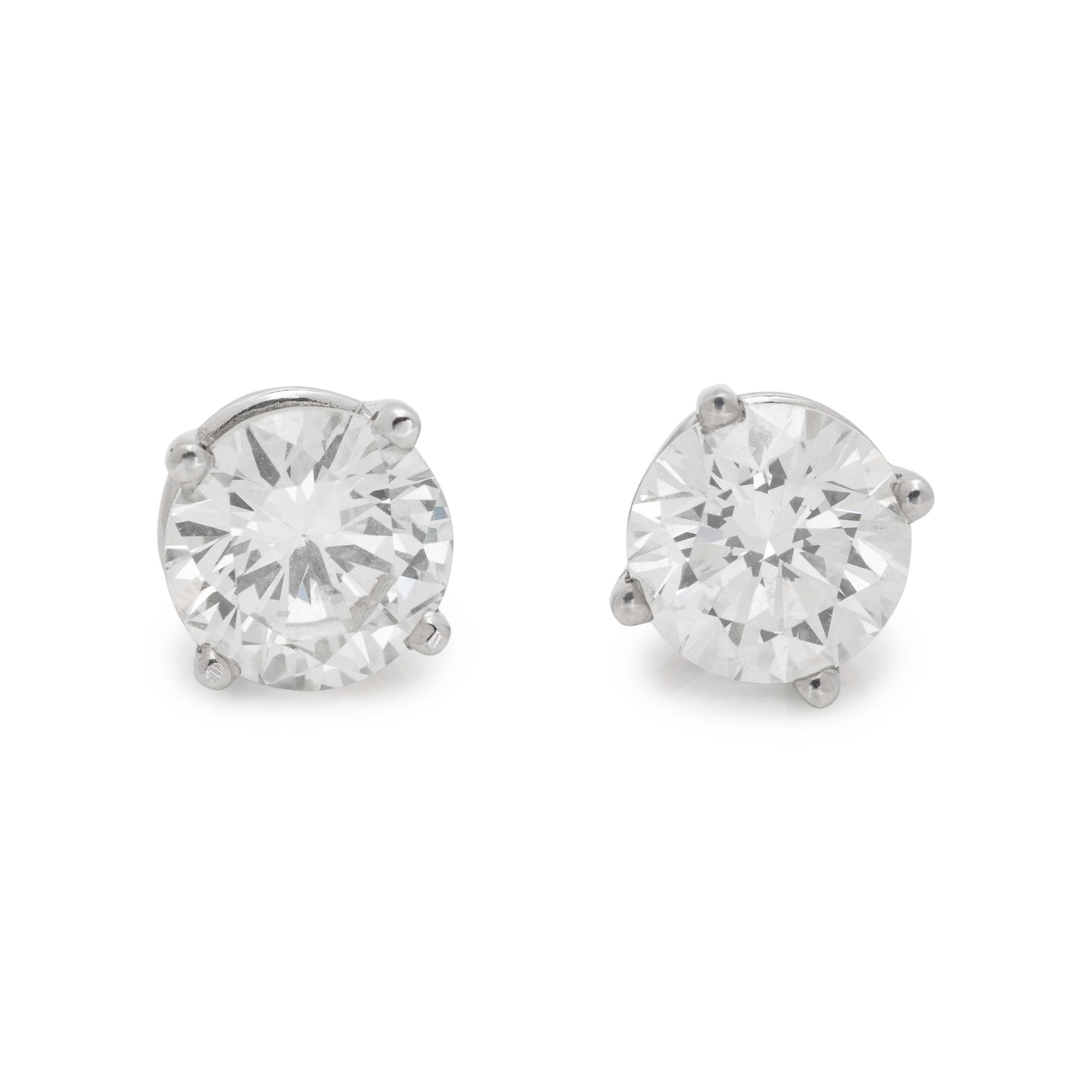 DIAMOND STUD EARRINGS