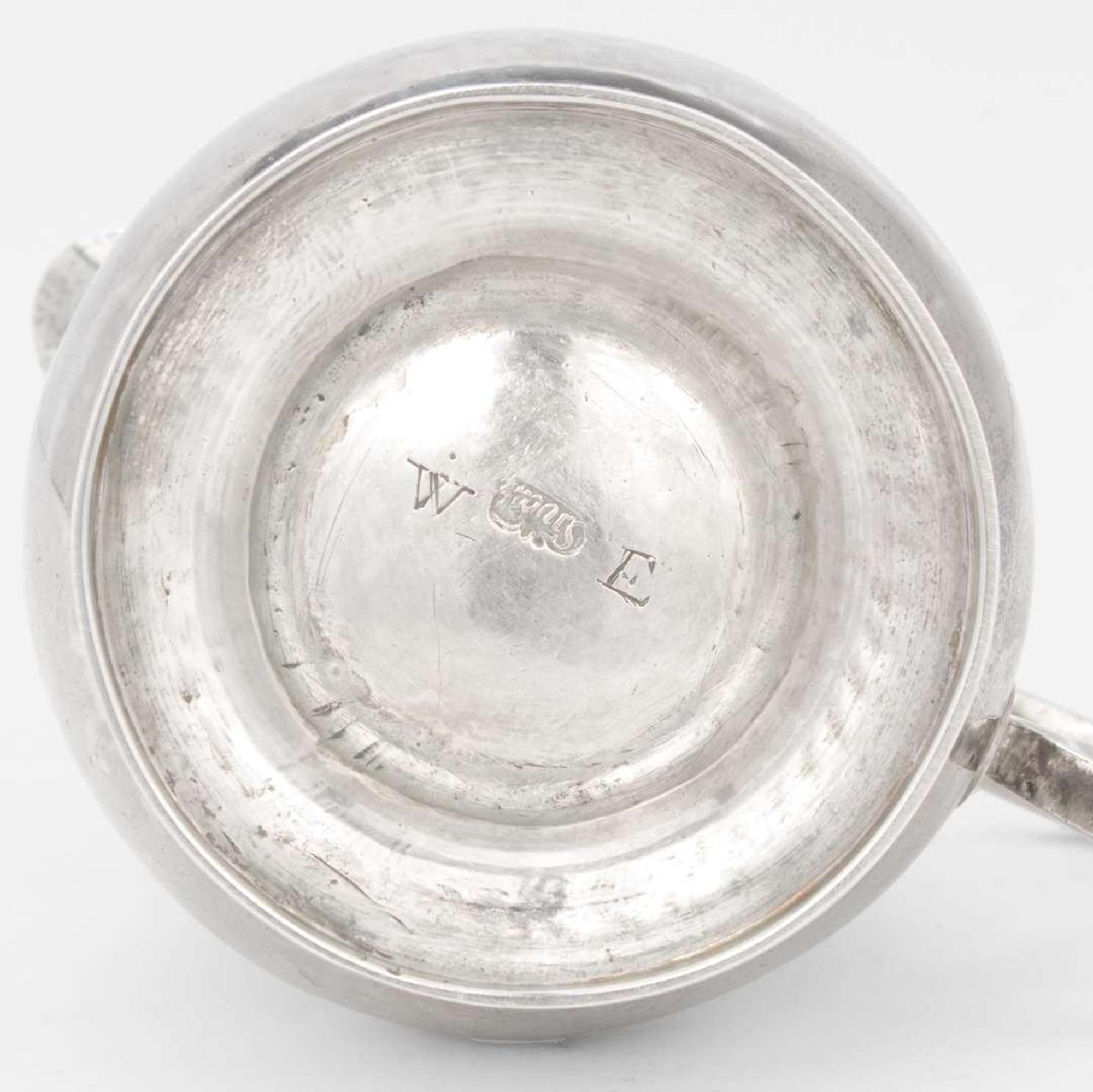 A silver cream pot William Swan, Boston, MA, circa 1740