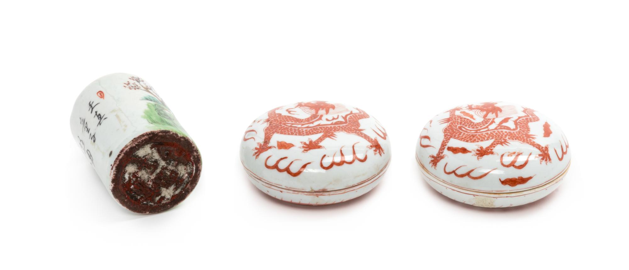 Three Chinese Porcelain Scholar's Objects Diameter of largest 2 3/4 inches. — 19TH-EARLY 20TH CENTURY