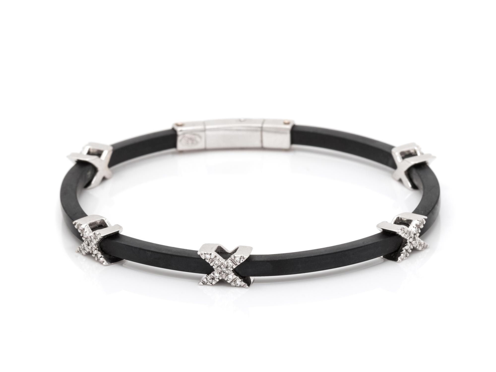 An 18 Karat White Gold, Diamond and Rubber Bracelet, Italian,