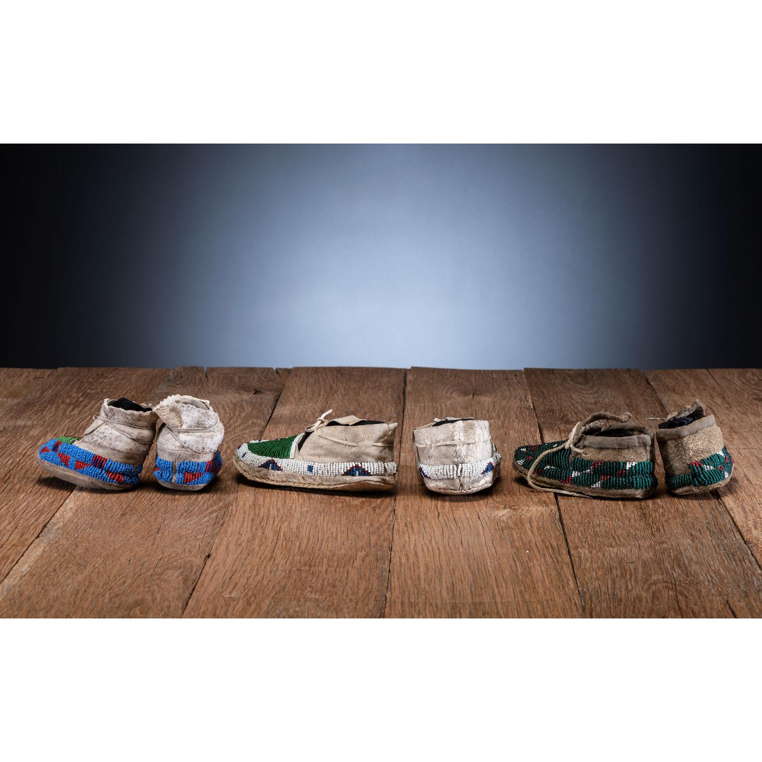 Sioux Child's Beaded Hide Moccasins