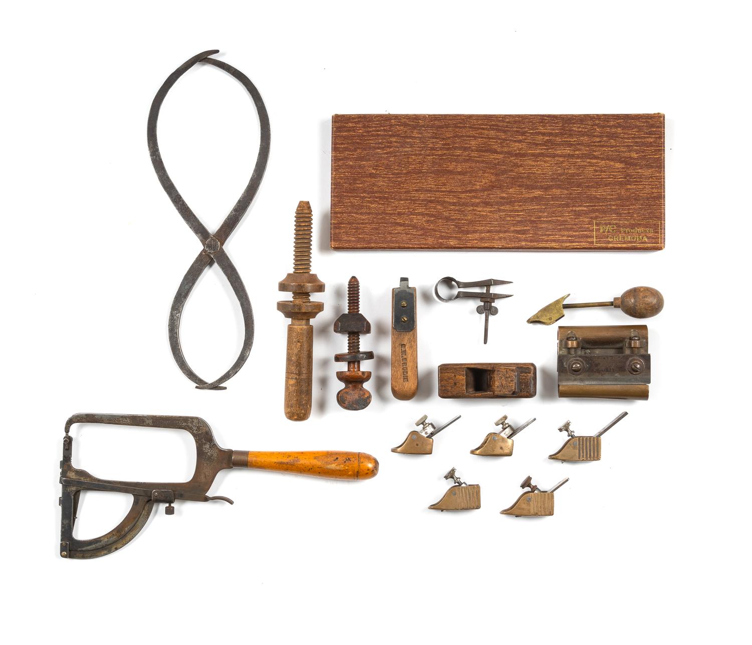 A Collection of Luthier Tools and Mutes