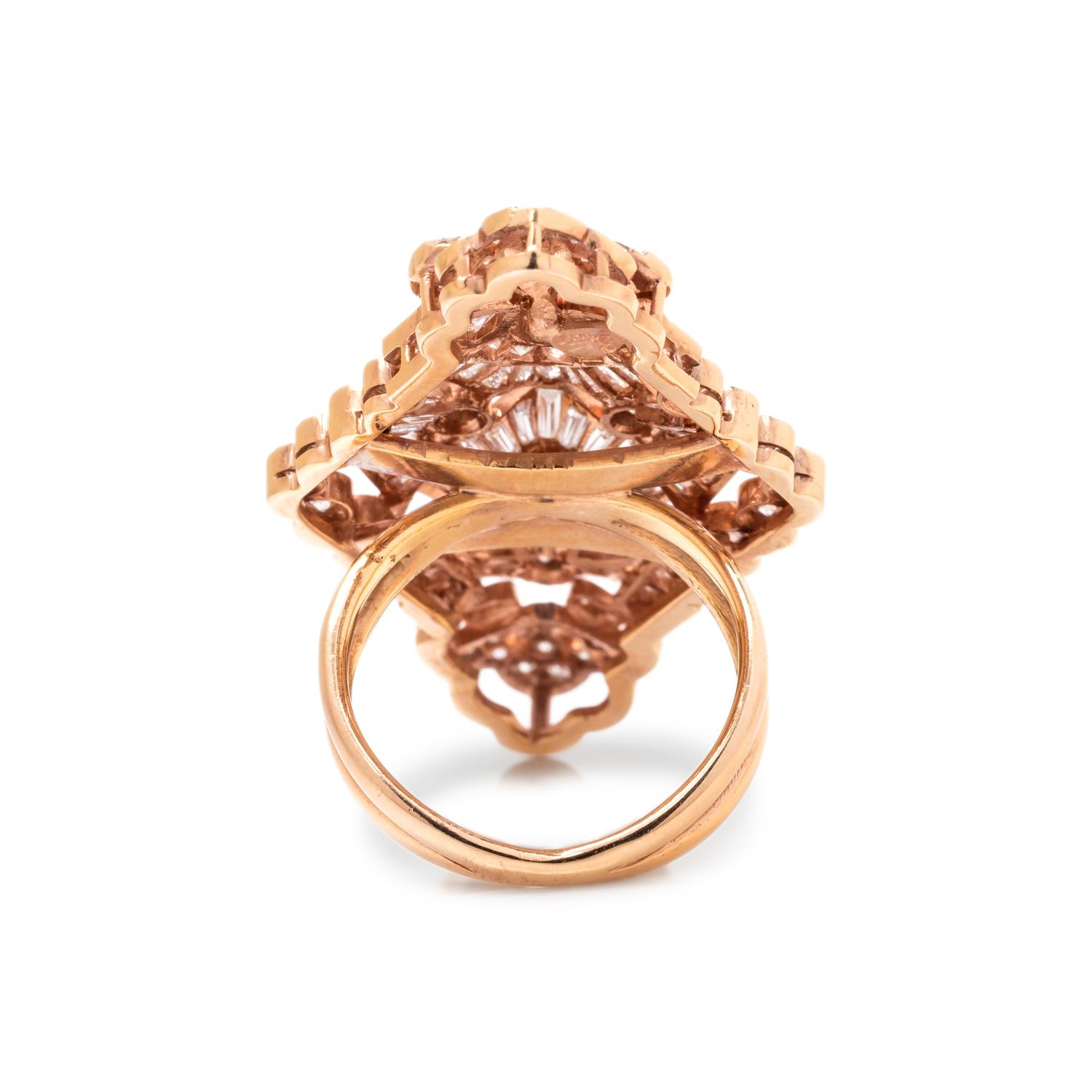 DIAMOND RING