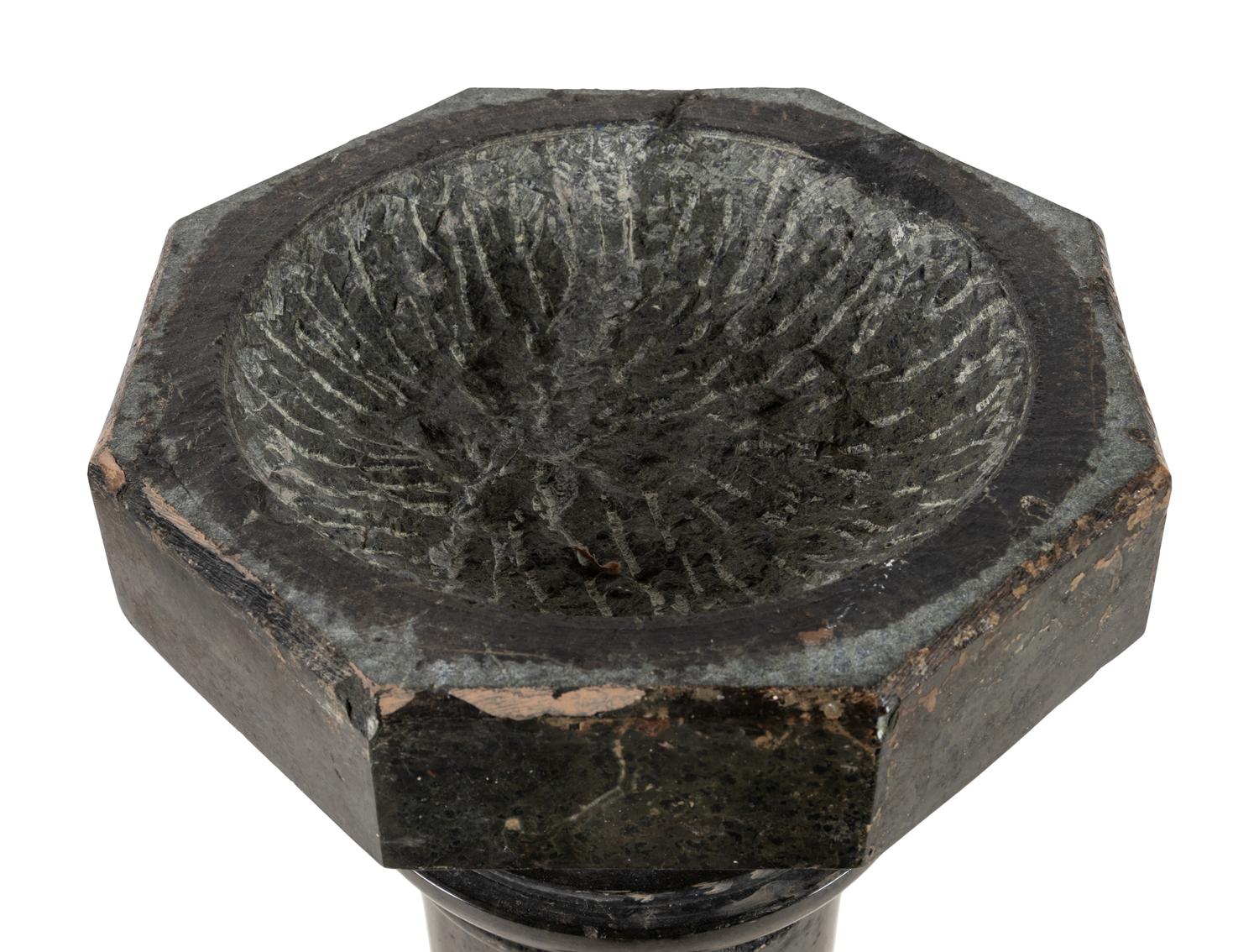 A Continental Marble Pedestal