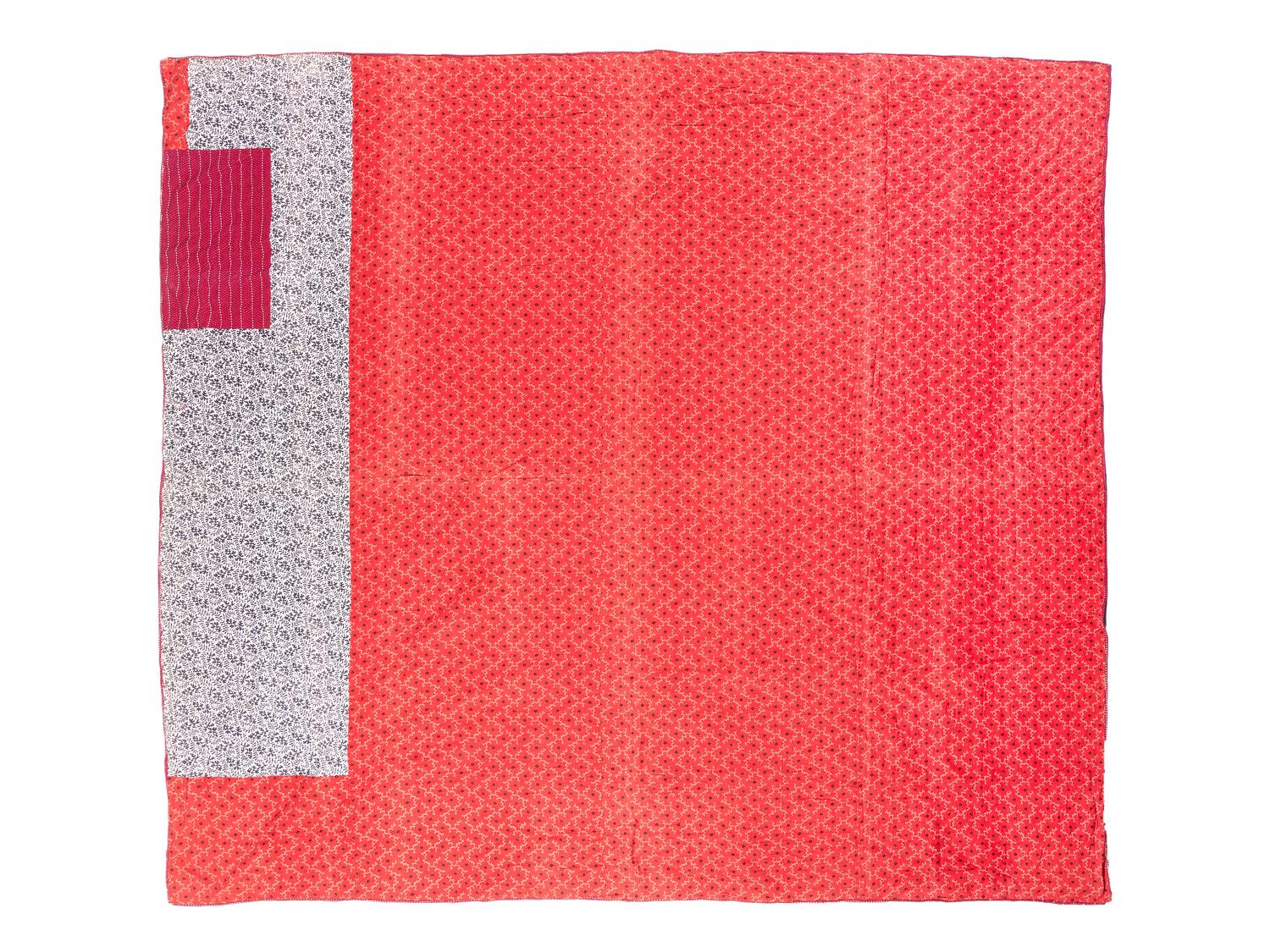 A Box of Bow Ties Pattern Pieced Cotton Quilt