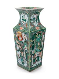 A Chinese Famille Verte Porcelain Vase