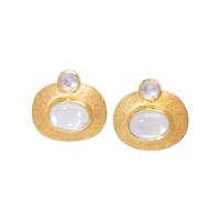 YELLOW GOLD AND MOONSTONE EARRINGS