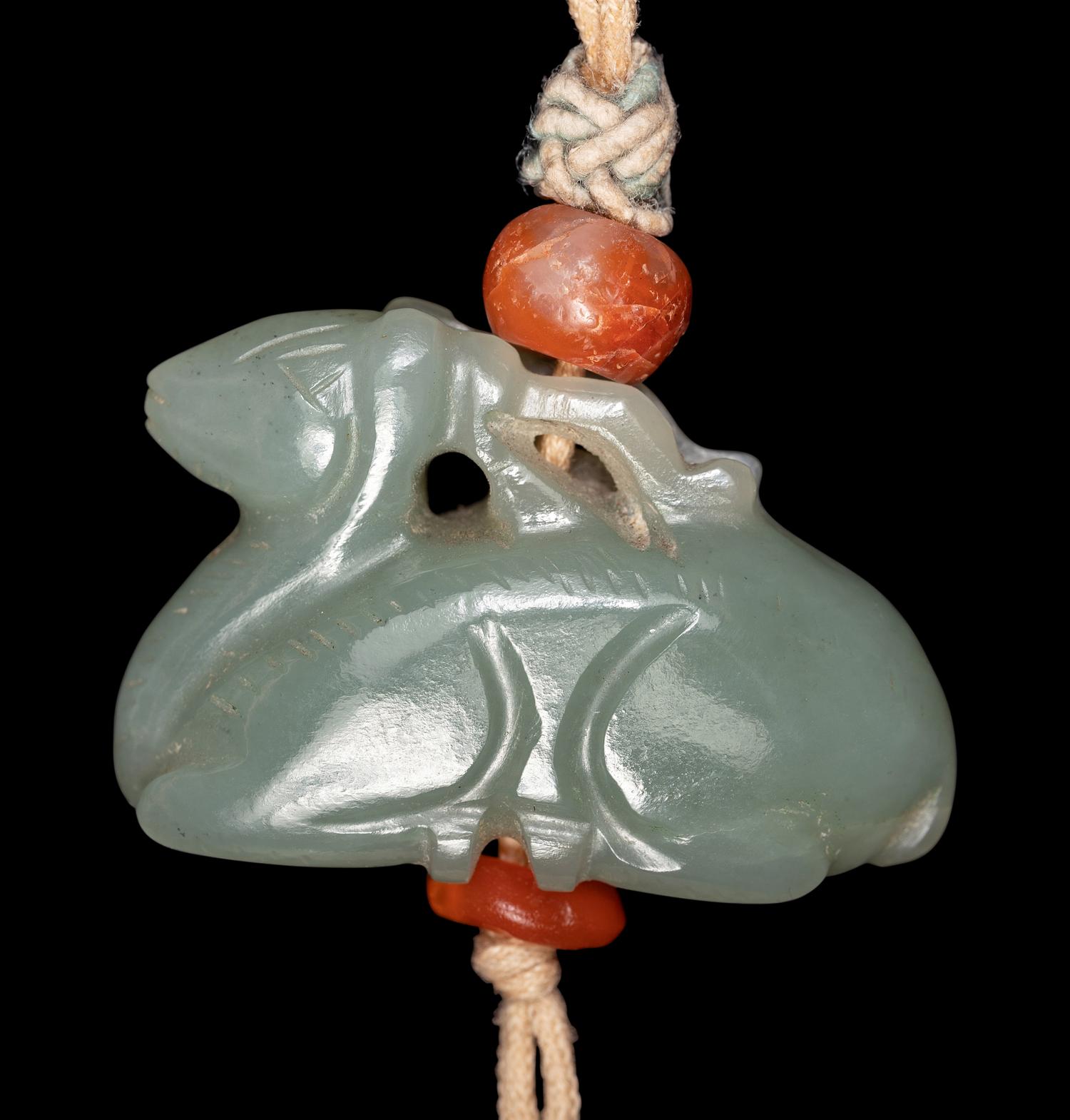 A White Jade Parfumier