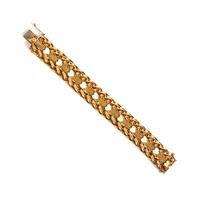 A 14 Karat Yellow Gold Bracelet,