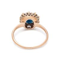 SAPPHIRE AND DIAMOND RING