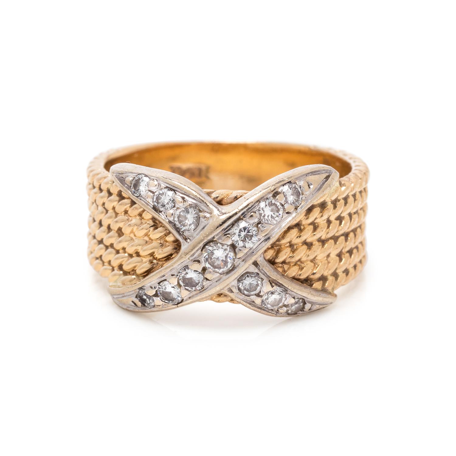 MAZ, BICOLOR GOLD AND DIAMOND RING