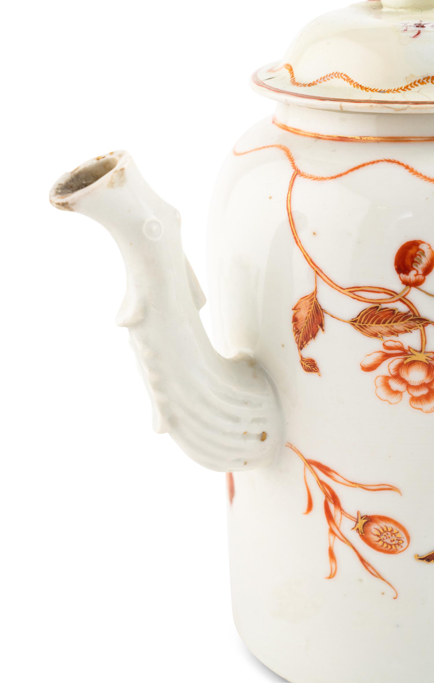 A Chinese Export Porcelain Teapot and Chocolate Pot