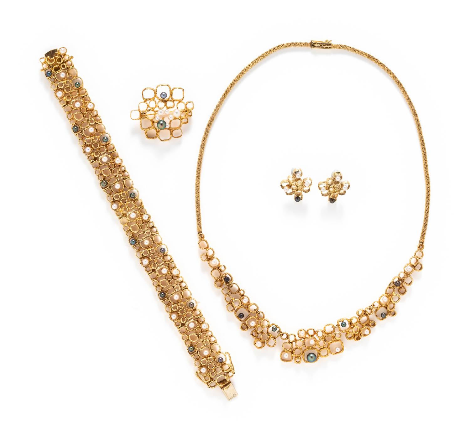 COLLECTION OF YELLOW GOLD AND CULTURED PEARL JEWELRY
