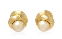 A Pair of 18 Karat Yellow Gold and Cultured Golden South Sea Pearl Earclips, Henry Dunay, 22.90 dwts.