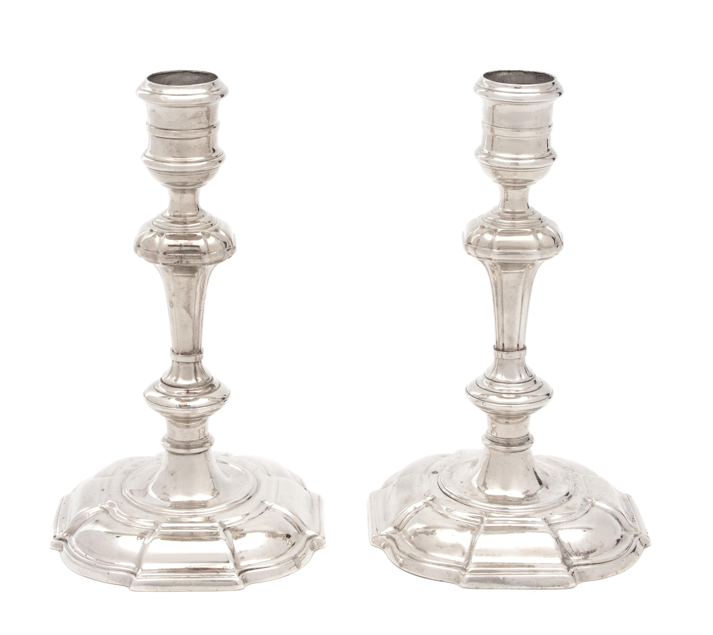 A Pair of Irish Silver Candelsticks, Dublin, 1721,
