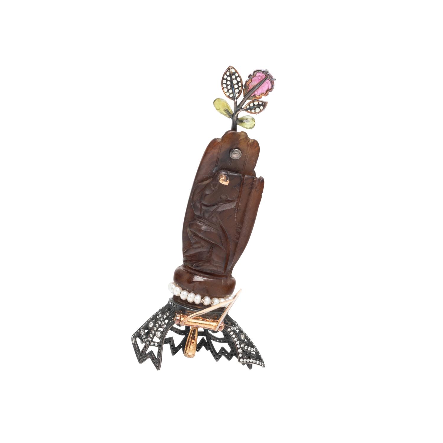 LUZ CAMINO, CARVED HAND AND MULTIGEM BROOCH