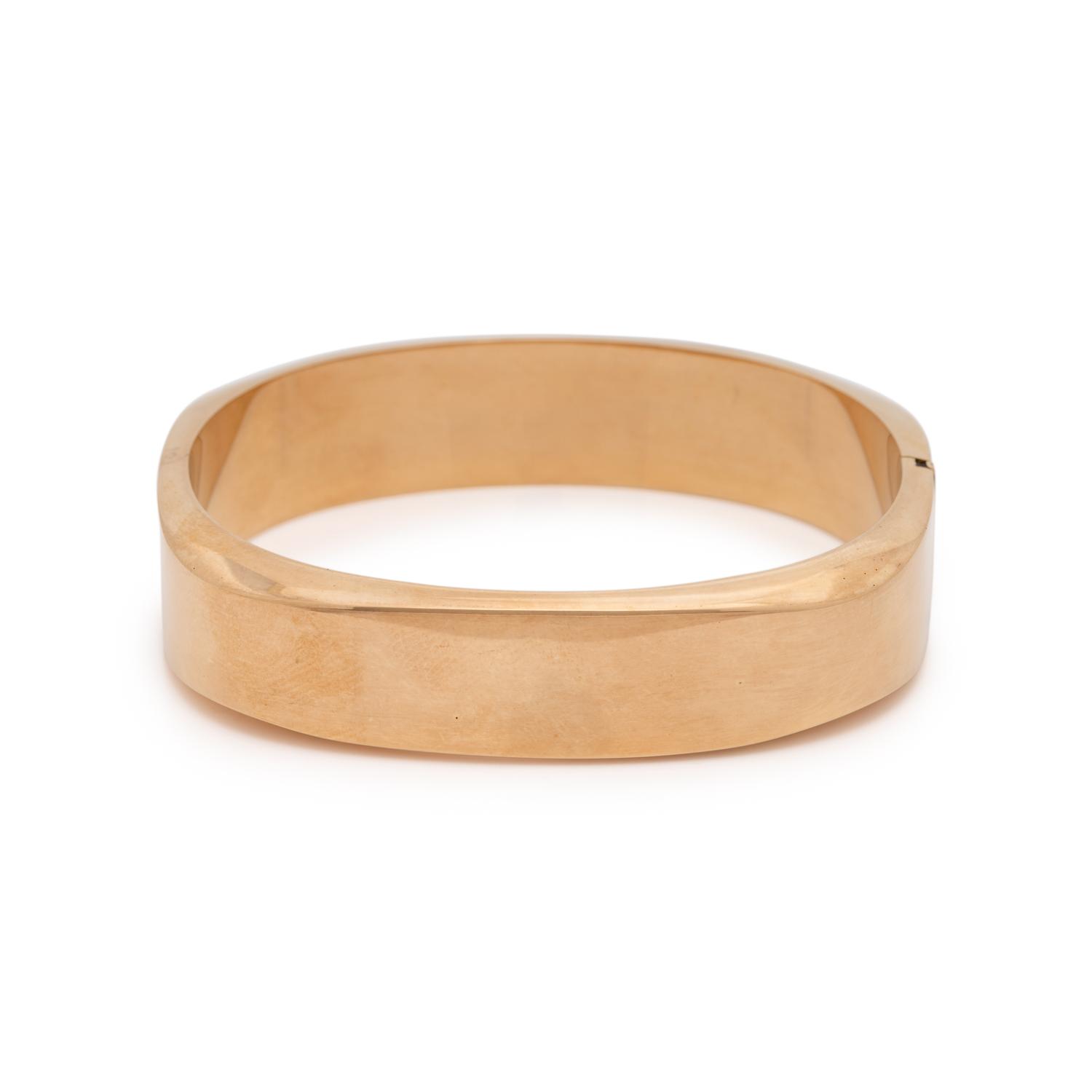 YELLOW GOLD BANGLE BRACELET