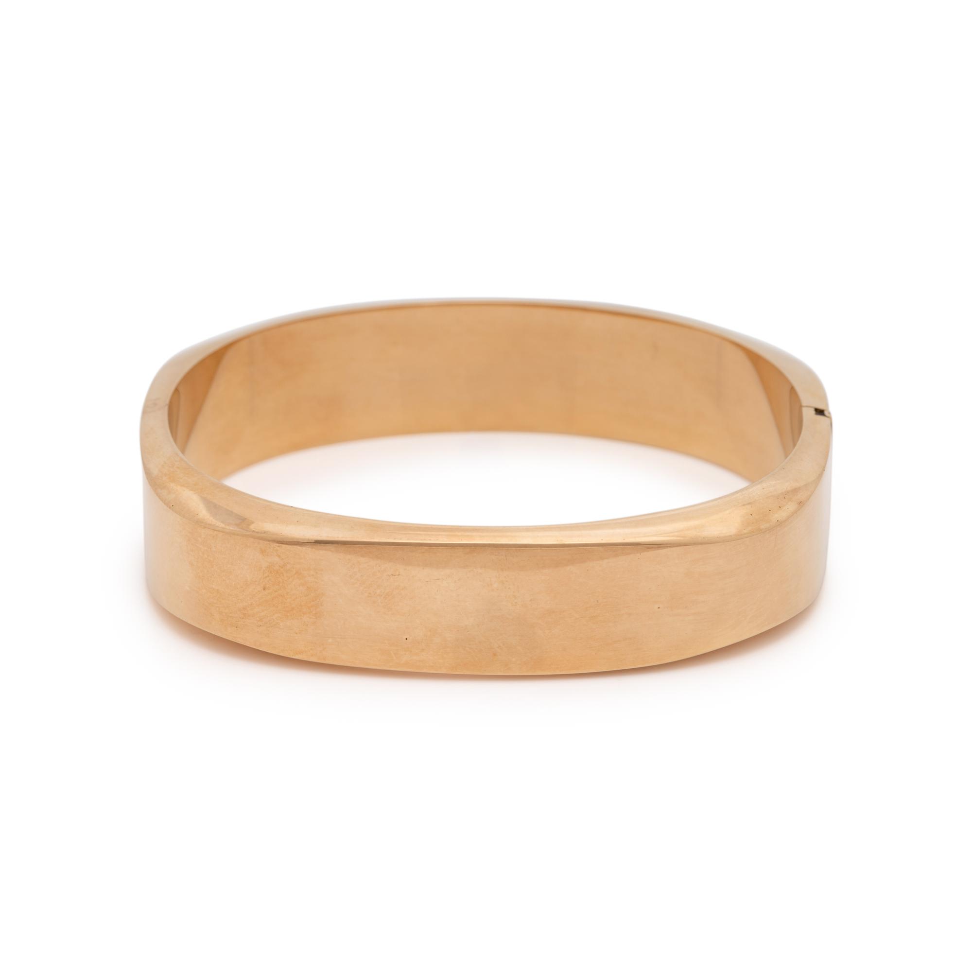 YELLOW GOLD BANGLE BRACELET