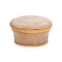 A Louis XVI Gold Mounted Carved Agate Snuff Box