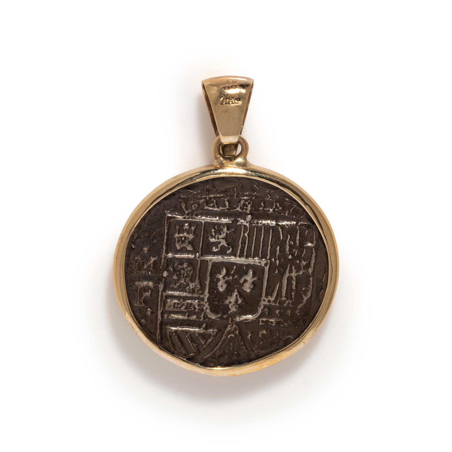 YELLOW GOLD AND COIN PENDANT